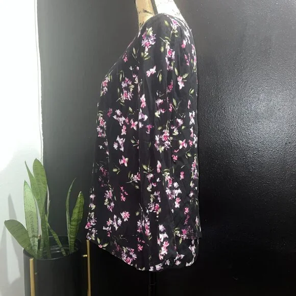 J Jill Floral Medium Blouse Cottagecore Academia Women's‎ Top Keyhole Black - Picture 2 of 9